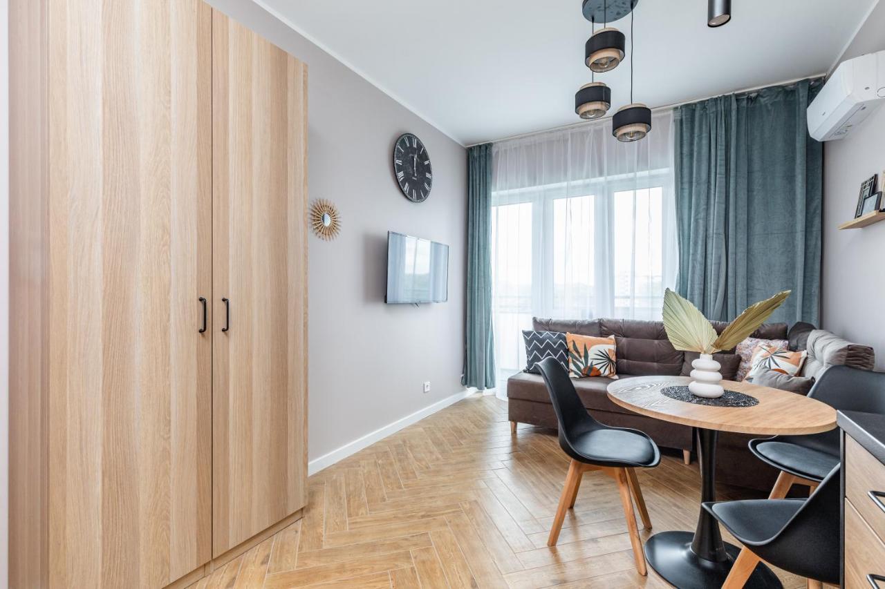 Superapart Batorego 33/A Варшава Экстерьер фото